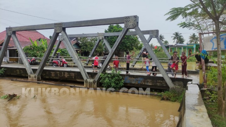 Hujan Sejak Malam, Sungai Bontang Status Waspada Banjir