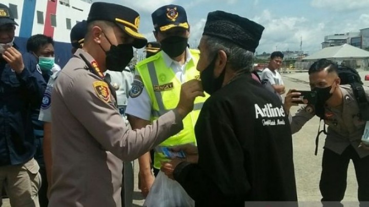 Nekat, Kakek Berusia 70 Tahun Mudik Seorang Diri dari Samarinda menuju Parepare, Sempat Bingung Cara Naik Kapal