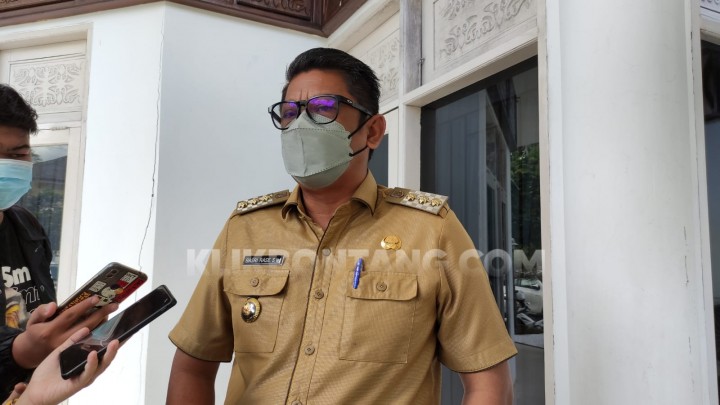 Basri Ancam Sanksi Pegawai Bolos Hari Kerja Pertama Usai Libur Lebaran