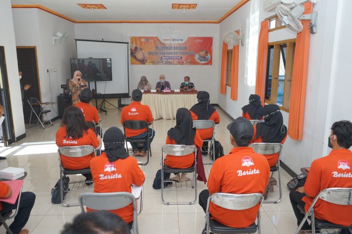Wujudkan Masyarakat Mandiri dan Kreatif, PKT Gelar Pelatihan Barista bagi Pemuda Bontang