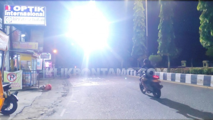 Baru Dipasang 7 Bulan, LED ETLE di Jalan MT Haryono Rusak
