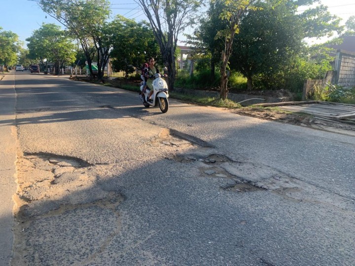 Netizen Curhat di Medsos, Minta Wali Kota Perbaiki Jalan KS Tubun