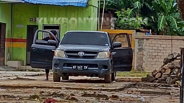 Mobil Dinas Pemkot Diubah Plat Hitam, Dipakai Angkut Material