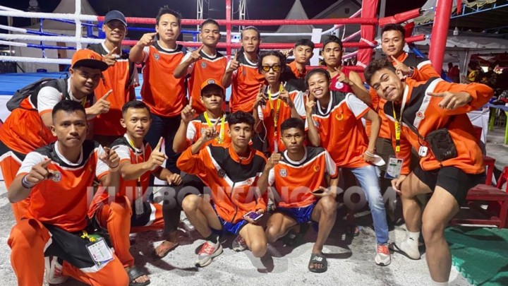 Muaythai Bontang Tundukkan Tuan Rumah di Final, Sudah Raih 4 Medali