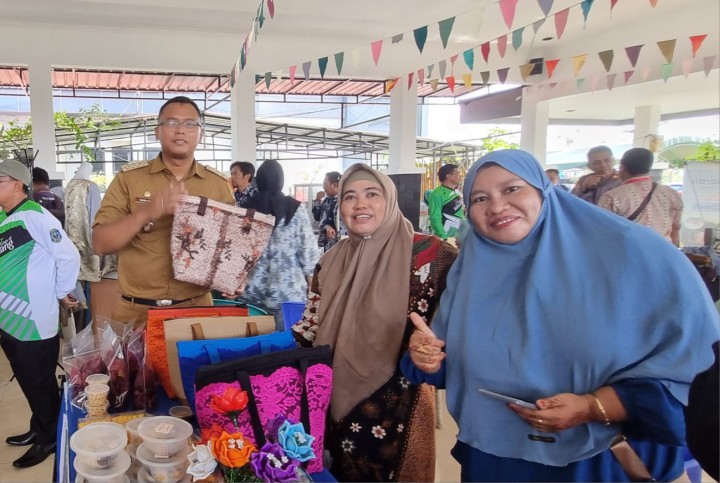 Cara Kelurahan Bontang Kuala Membangkitkan UMKM dari Stimulan RT