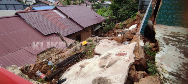 Masih Ada Potensi Susulan, Longsoran Timpa Rumah di Loktuan Belum Dievakuasi