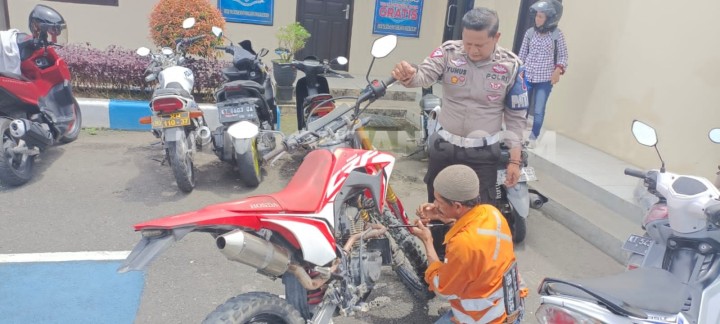 Polres Bontang Razia Puluhan Knalpot Bising di Lapangan, Dimusnahkan Pekan Depan