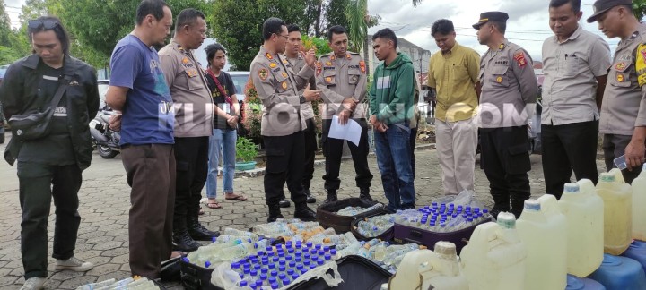 Ada yang Lolos! Polisi Buru Pelaku Pembawa Miras Ilegal lewat Pelabuhan Loktuan