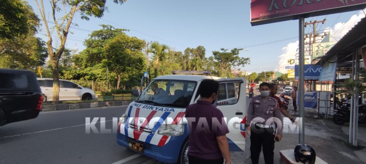 Ibu-ibu Korban Tabrak Lari Motor PCX di Jalan Bhayangkara, Tersungkur ke Aspal