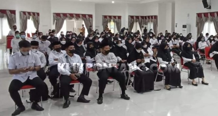 Suara Hati Guru Honorer Bontang, Minta Kepastian Gaji Ikut Naik Setara UMK