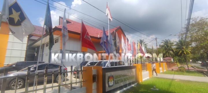 Honorer yang 'Nyaleg' Tak Perlu Berhenti, Pengamat ke DPRD Bontang : Jangan Akali Aturan Dong 