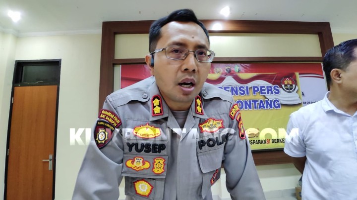 Parkir Truk di Badan Jalan Sebabkan Kecelakaan di Bukit Indah, Supir Ditilang dan Terancam Bui