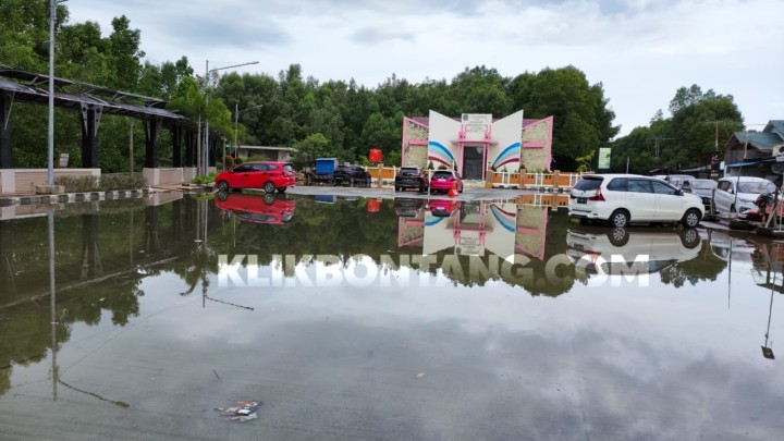 Awal Agustus Banjir Rob Kembali Menerjang Wilayah Bontang Kuala dan Pesisir