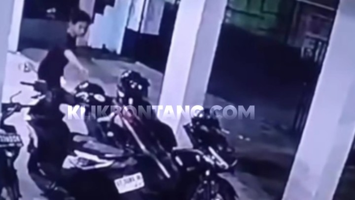 Pencurian Helm Marak di Bontang, Pelaku Terekam CCTv  Beraksi di 2 Lokasi