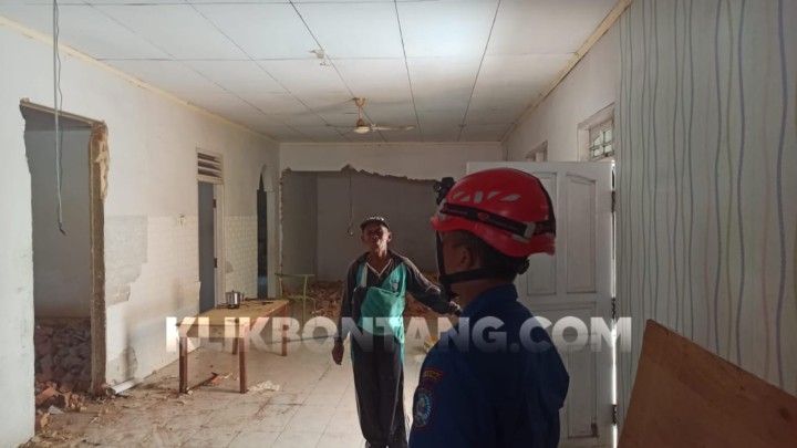 Percikan Api Muncul dari Kabel Putus, Rumah di Jalan Ahmad Yani Nyaris Ludes Terbakar