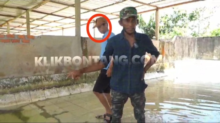 Video Buaya Riska Nyaris Terkam Kaki Ambo di Penangkaran, Begini Klarifikasinya