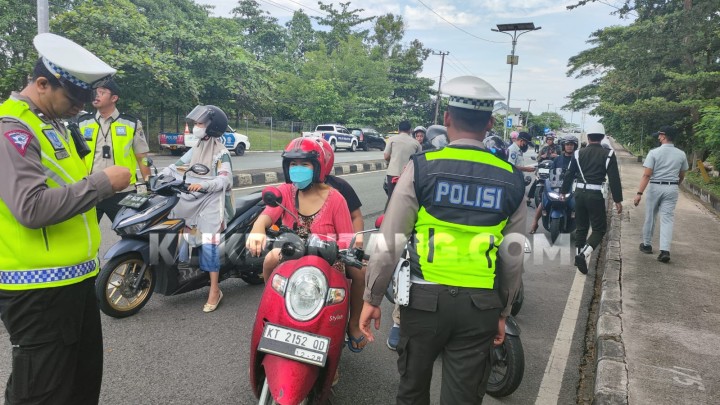 Ada Razia di Jalan Tembus PKT Bontang, Satlantas Sasar Pengedara Tak Bayar Pajak