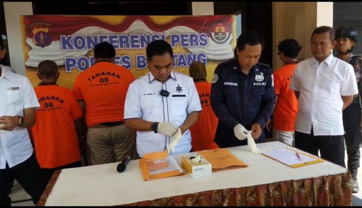 Modus Pengetap di Bontang, Pakai 3 Barcode Pegawai SPBU Disogok Rp 5 Ribu Tiap Ngisi