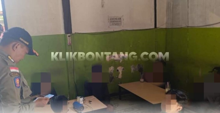 Satpol PP Bontang Jaring 7 Pelajar Bolos di Pujasera BSD