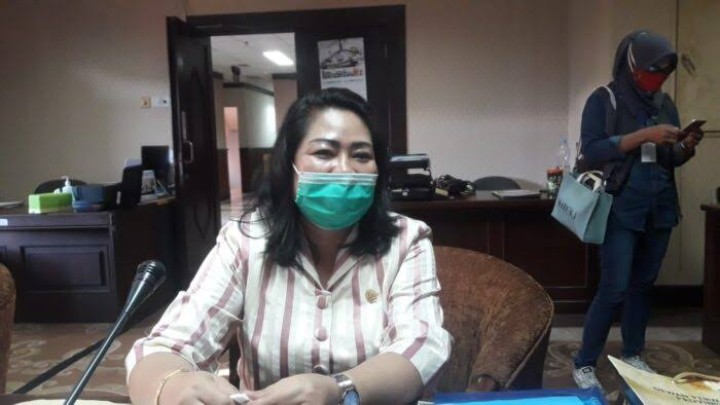 Veridiana Prihatin Kondisi Infrastruktur di SMA 1 Long Pahangai, Minta Disdikbud Benahi
