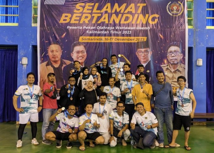 Kantongi 10 Medali, PWI Bontang Sabet Juara Umum III di Porwada