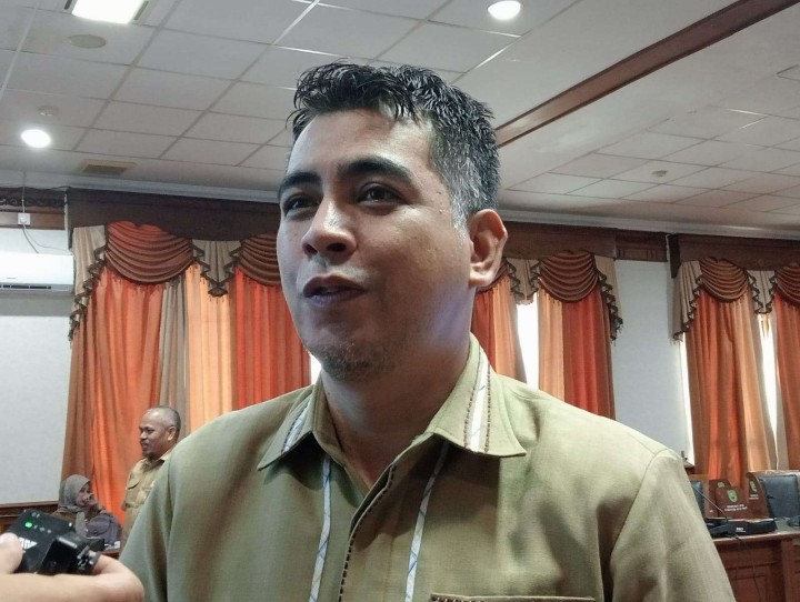 Sayid Anjas Minta Pemkab Bangun PLTS di Desa Pelosok