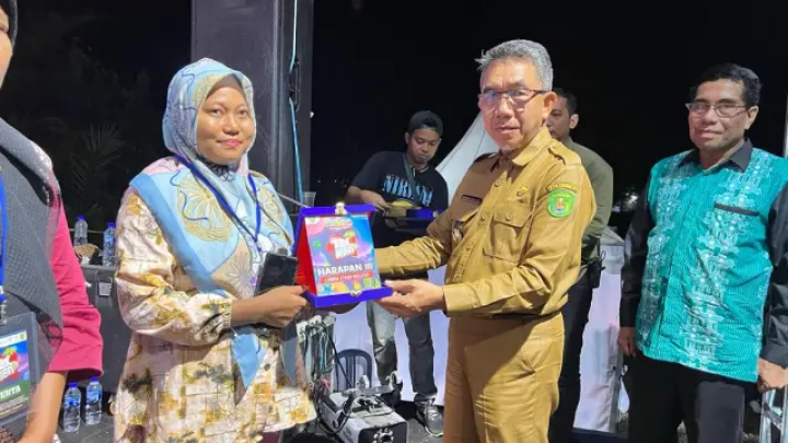 Tutup Festival Teluk Kaba, Bupati Instruksi Gencarkan Promosi Wisata