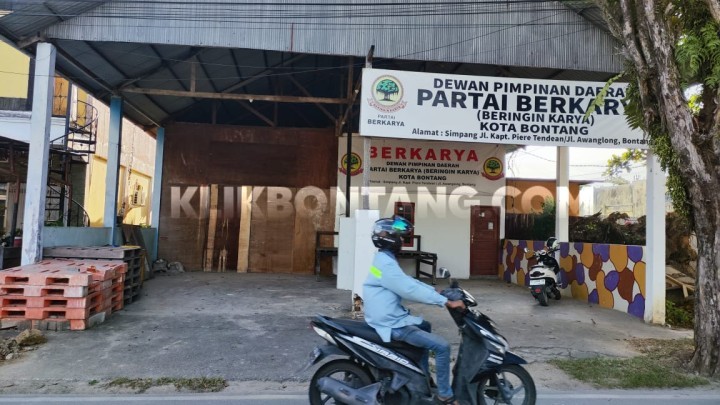 KPU Sampaikan Hasil Perolehan Suara dan Nama Calon Pengganti Raking ke DPRD Bontang
