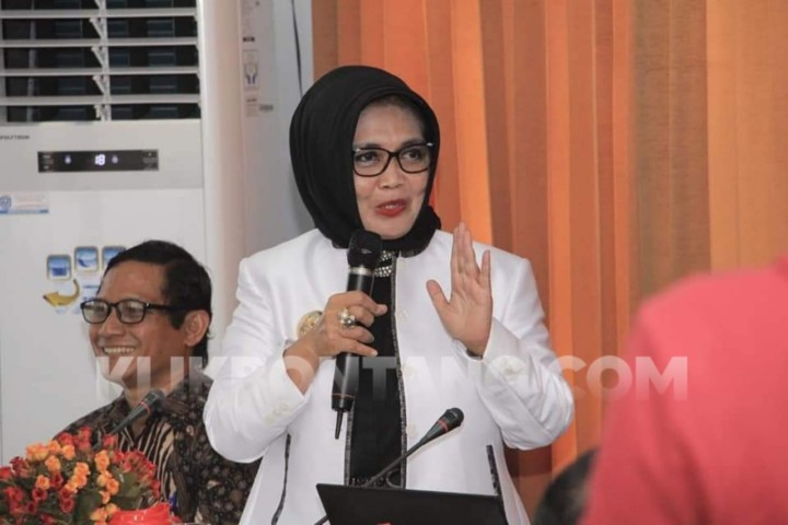 Neni Moerniaeni Daftar Bacalon Wali Kota di Nasdem Bontang