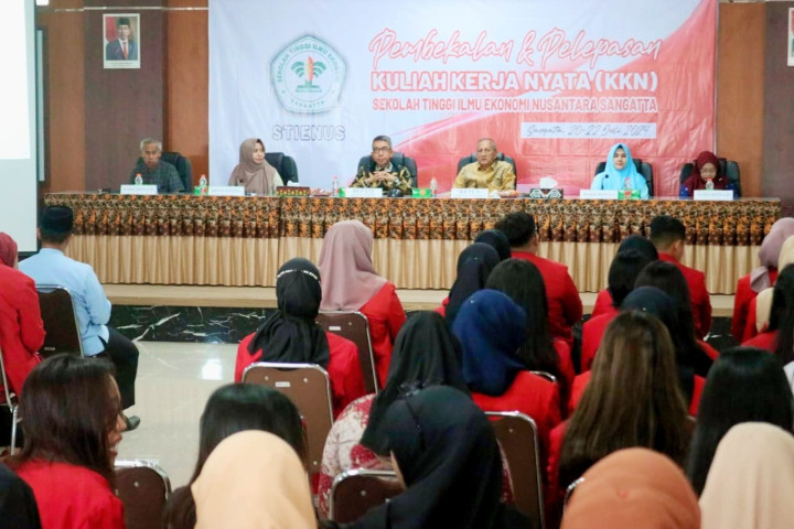 Lepas Peserta KKN Mahasiswa Stienus, Ini Pesan Bupati Ardiansyah