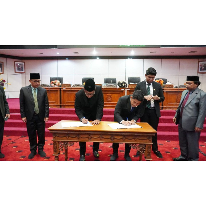 Wali Kota Bontang Sampaikan Pendapat Akhir Atas 2 Raperda