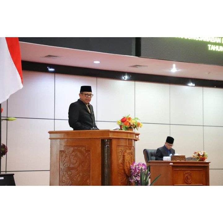 Wali Kota Bontang sampaikan Raperda Pertanggungjawaban APBD 2023