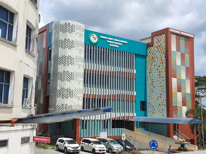 Beri Kenyamanan Pengunjung, AH Minta Lahan Parkir di RSUD Bontang Diperluas