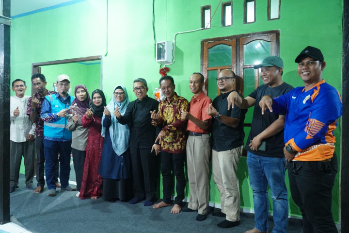 Listrik di Desa Sempayau Kutim Kini Menyala 24 Jam