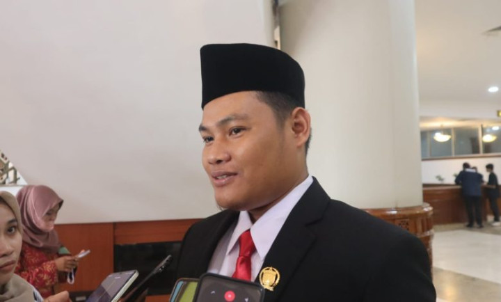 Akbar Tanjung akan Perjuangkan Peningkatan Infrastruktur dan Pelayanan Umum di Dapil 3