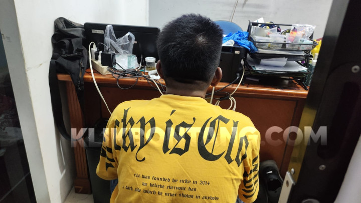 Baru Bebas Pengedar Asal Bontang Kuala Ditangkap Lagi, Simpan Sabu di Bawah Papan Lantai