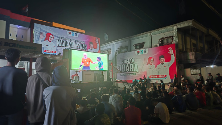 Cara Najirah-Aswar Dekatkan Diri Dengan Pendukung, Gelar Nobar Timnas Indonesia Vs Arab Saudi