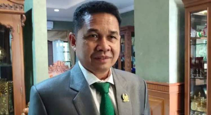 Joni Dukung Pengembangan Maggot untuk Pakan Ternak