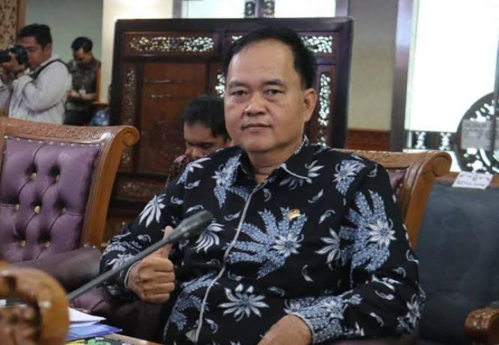Yosef Udau Dorong Pembangunan Penampungan Air Desa untuk Tangani Kebakaran