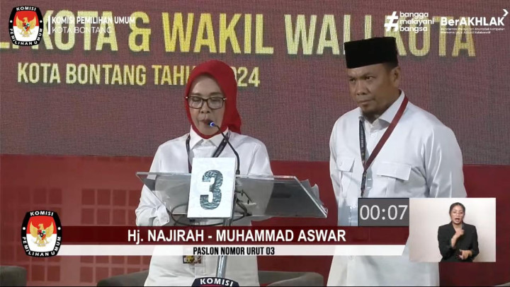 Jika Terpilih Najirah dan Aswar;  Tawarkan Kartu Juara, Seragam dan Sepatu Gratis Diubah