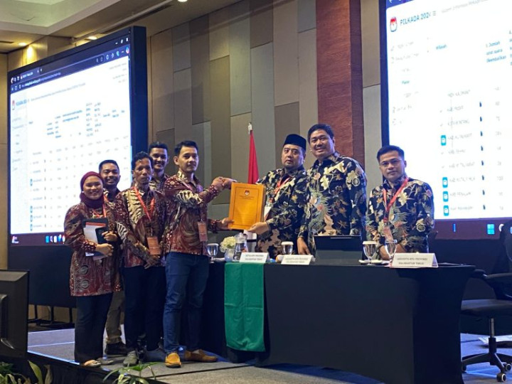 KPU Bontang Sampaikan Hasil Pemenang Pilgub di Pleno Rekapitulasi Tingkat Provinsi, Rudy Seno Jadi Pemenang