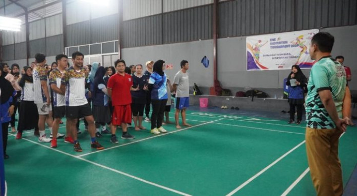 Turnamen Badminton RSUD Bontang Jadi Ajang Silahturahmi Antar Pegawai