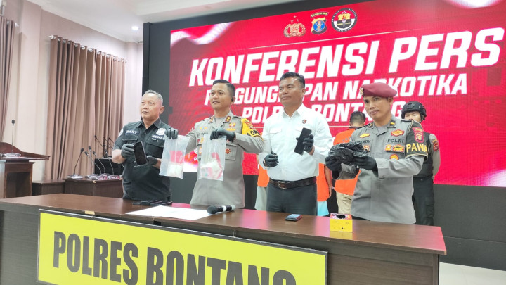 Polisi Buru ‘Si Bos’ Pemasok 5 Bal Sabu Bernilai Rp350 Juta yang Diamankan di Poros Bontang-Samarinda