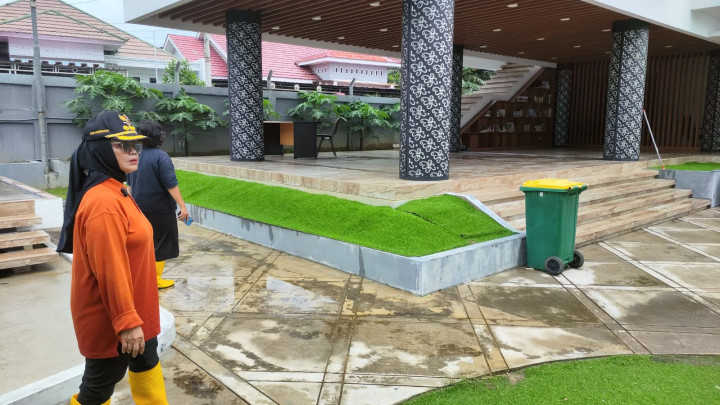 Wali Kota Neni Geleng-Geleng; Kantor Perpustakaan Ikut Kebanjiran, RTH Dibabat Demi Bangun Gedung