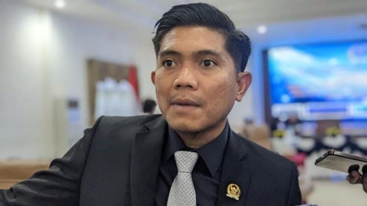 Andi Faiz Tanggapi Nasib 250 Honorer yang Diberhentikan, Dorong Solusi Tepat dan Berkeadilan