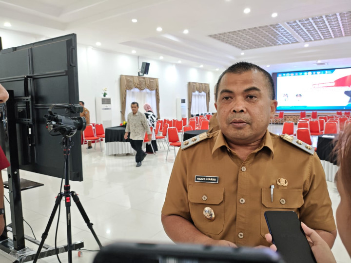 Rugikan Konsumen, Wawali AH Perintahkan Petugas Tarik Beras Oplosan yang Beredar di Bontang 