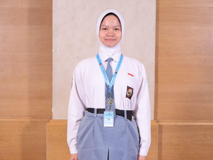Siswi SMK Putra Bangsa Bontang Putri Nur Azizah Lolos Seleksi Paskibraka Nasional; Cita-Cita Masuk TNI