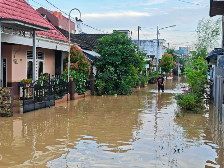 Banjir Masih Rendam Bontang Permai, Ketinggian Air Capai 1 Meter