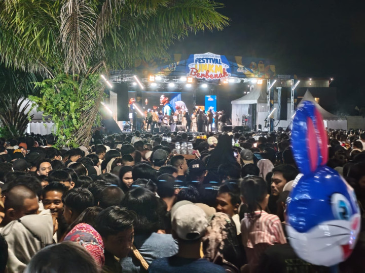 Ferstival UMKM Berbenah Ditutup Meriah; Pedagang Raup Cuan, Pengunjung Dapat Hiburan