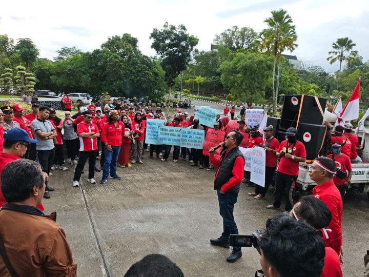 PHM Gelar Demonstrasi di DPRD Bontang; Bawa 9 Tuntutan